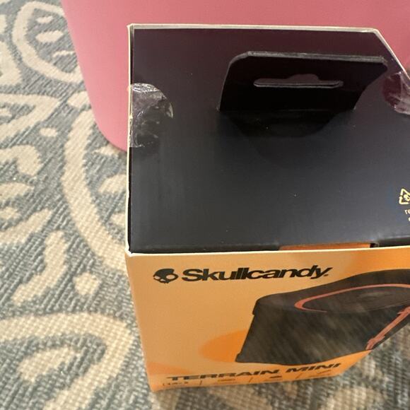 NEW Skullcandy Terrain Mini Wireless Bluetooth Waterproof Speaker 2SKSK1846B0L2 - Picture 5 of 7